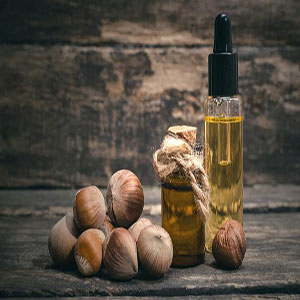 روغن فندق برای مو